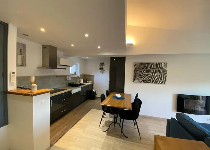 Le Grand Castille Apartment